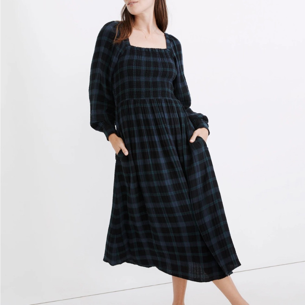 Lightspun Lucie Long-Sleeve Smocked Midi Dress in Livonia Plaid- L